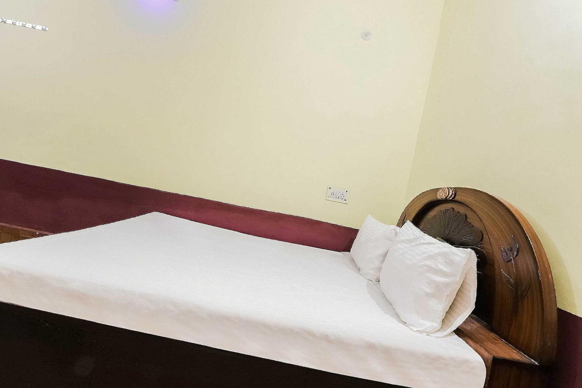 Hotel O Jyotish House Ayodhya Zewnętrze zdjęcie