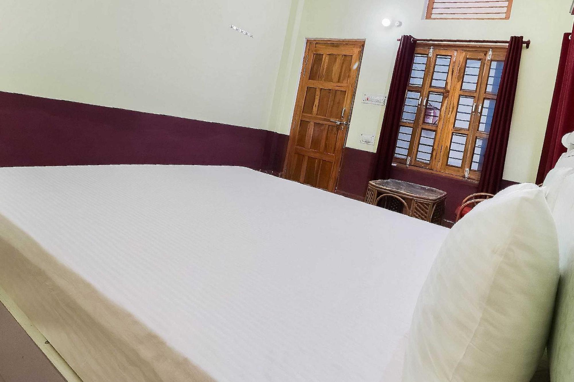 Hotel O Jyotish House Ayodhya Zewnętrze zdjęcie