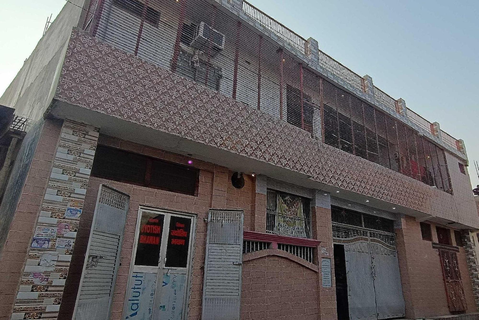 Hotel O Jyotish House Ayodhya Zewnętrze zdjęcie